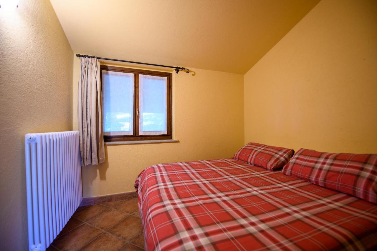 Agriturismo L'Ciabot Paesana Kültér fotó